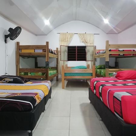 Hotel Low Cost La Dorada Luaran gambar